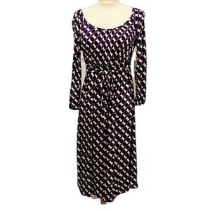 Old Navy 3/4 Sleeve Knit Maternity Dress